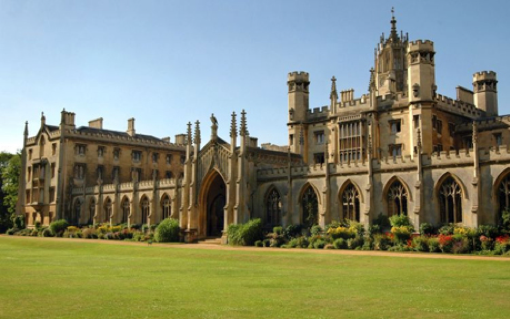 queens college cambridge tour